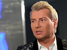 Басков «выстрелил» в президента Латвии из бутылки водки