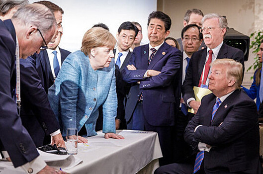 На саммит G7 начали прибывать журналисты