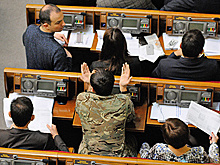 Депутаты Рады подрались после эфира на ТВ