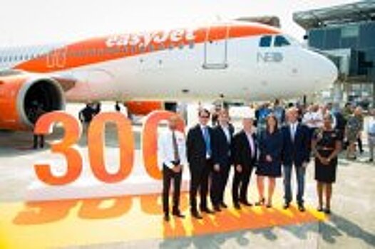 300–й самолет Airbus для easyJet