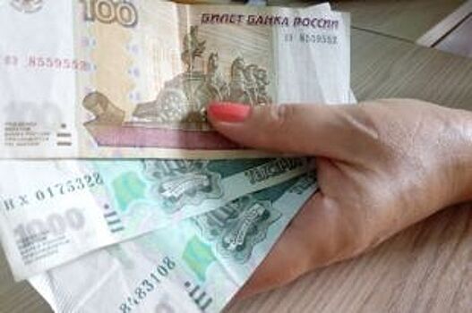 СМИ: российские приставы могут списать почти 1 трлн рублей безнадежных долгов