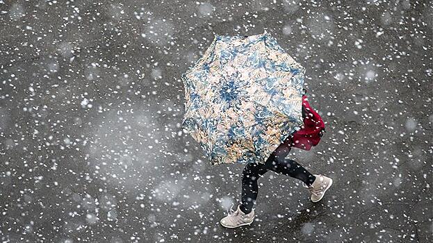 Похолодало: В регионах России замечен первый снег