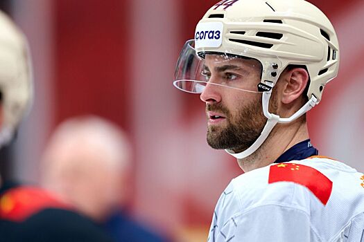 «На моей родине немного холоднее, чем здесь». Защитник «Шанхая» — о русской зиме