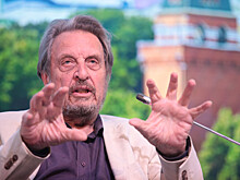 Отец Илона Маска раскритиковал западные СМИ