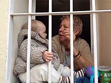 Уехавшую в Европу Лазареву сняли за решеткой