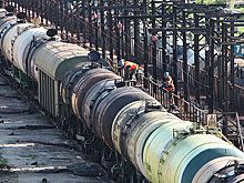 Правительство рассматривает идею ввести временный запрет на экспорт бензина