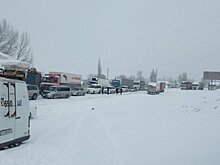 Глава МЧС обвинил водителей в заторах на трассе Бишкек — Ош