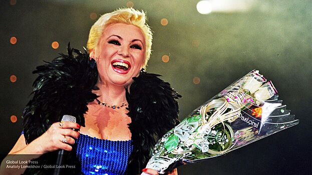 Пластический хирург назвал курение одной из причин смерти Легкоступовой