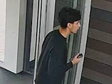 Юноша прикинулся полицейским и украл у 90-летней женщины сейф