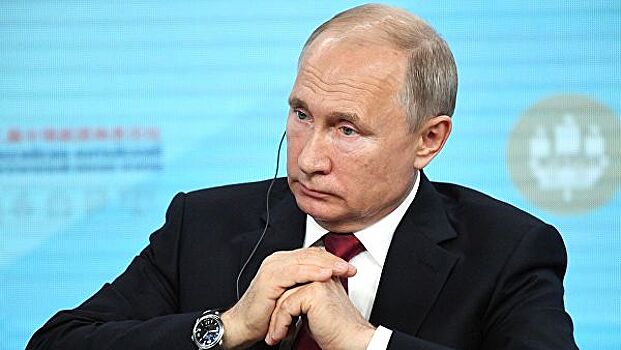 Путин: "В экономике идут бои без правил"