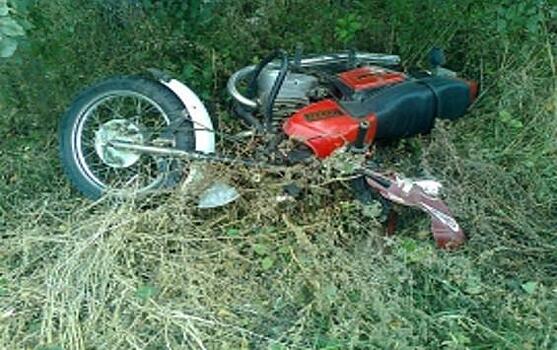 Пожилой гонщик разбился в Курской области