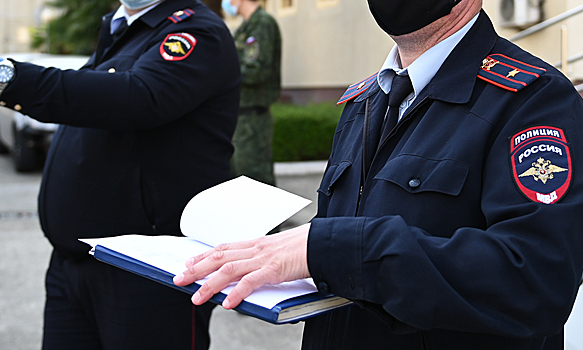 Более 20 ростовских полицейских подозревают в создании ОПГ