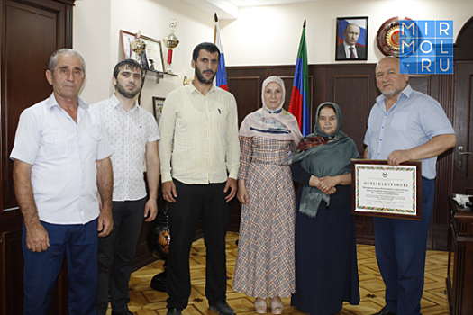 Минкомсвязи Дагестана наградило «Единую информационную службу» Унцукульского района