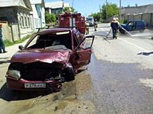 Водитель "Оки" пострадал в лобовом столкновении с ВАЗом
