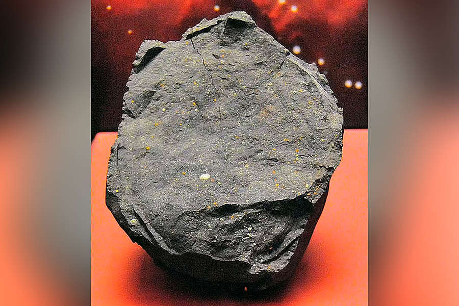 В упавших на Землю метеоритах обнаружили «строительные блоки» ДНК
