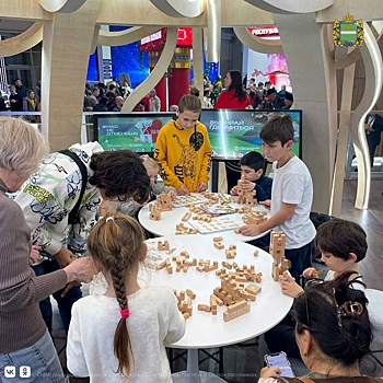 Калужская область показала на выставке «Россия» альтернативу «Лего»