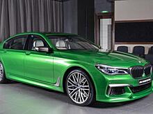 Седан BMW M760Li получил эксклюзивный колер Rallye Green