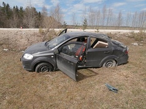 В Вожегодском районе женщина-водитель устроила ДТП (ФОТО)