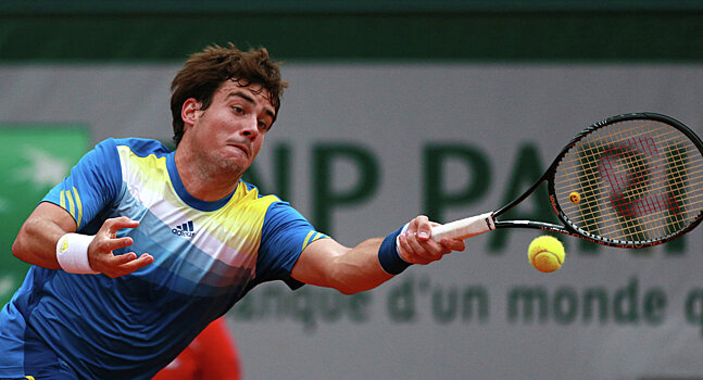 Медведев одержал первую в карьере победу в основной сетке турнира ATP