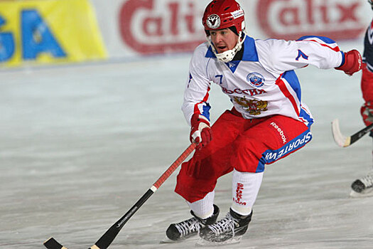 Названо имя лучшего игрока чемпионата России по хоккею с мячом