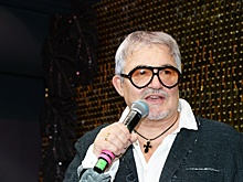 «Не дотягивает» со своими 5 млн: Дмитрий Дибров не попал в список самых востребованных ведущих после скандала