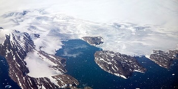Ученые предупредили об опасности сезонного льда в Арктике