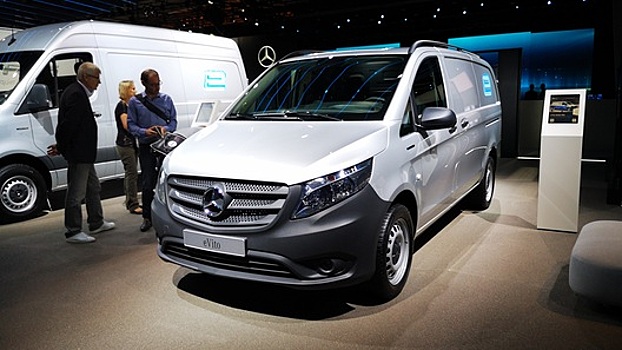 Mercedes-Benz показал два электрических фургона и один водородный