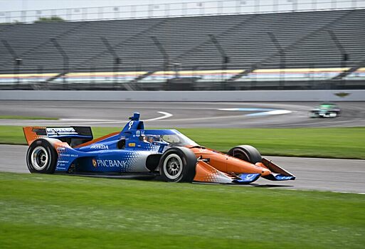 Скотт Диксон одержал первую победу в сезоне, выиграв гонку IndyCar в Индианаполисе