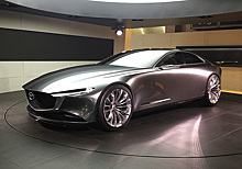 Mazda показала большое четырехдверное купе на 21-дюймовых колесах