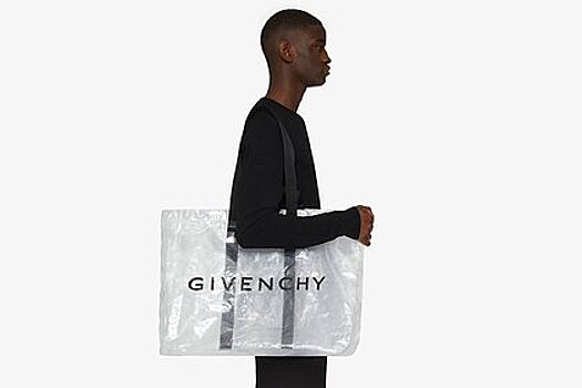 Givenchy начал торговать пластиковыми сумками по 60 тысяч