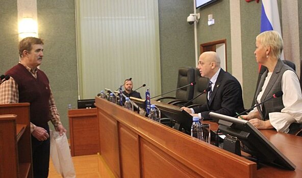 «Рулон был один». Спикер Заксобрания про акцию с туалетной бумагой и 21 рубль компенсации