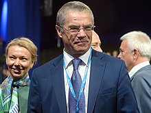 Медведев из «Газпрома» сравнил Киев с упавшим боксером