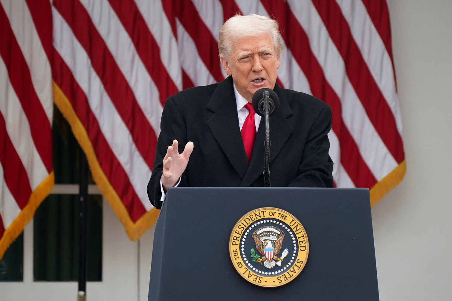 Trump nakazuje, da Rusiji pri pogajanjih o Ukrajini ne bo treba vložiti veliko truda