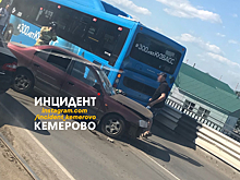 ДТП с автобусом произошло на кемеровском мосту