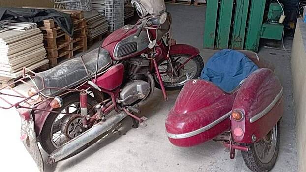 На продажу выставили треть права собственности на мотоцикл Jawa 350