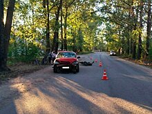 В Оричевском районе два подростка на мотоцикле въехали в легковушку