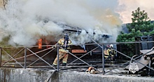 В Ростове-на-Дону тушат пожар в банном комплексе