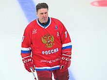 Олимпийский чемпион Касатонов ответил на вопрос о лучших игроках 2024-го в КХЛ и НХЛ