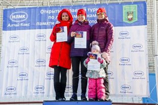 Алтай-Кокс организовал традиционный зимний турнир