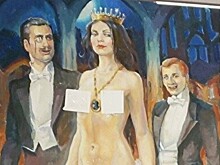 Картины с обнажёнными женщинами заклеили стикерами