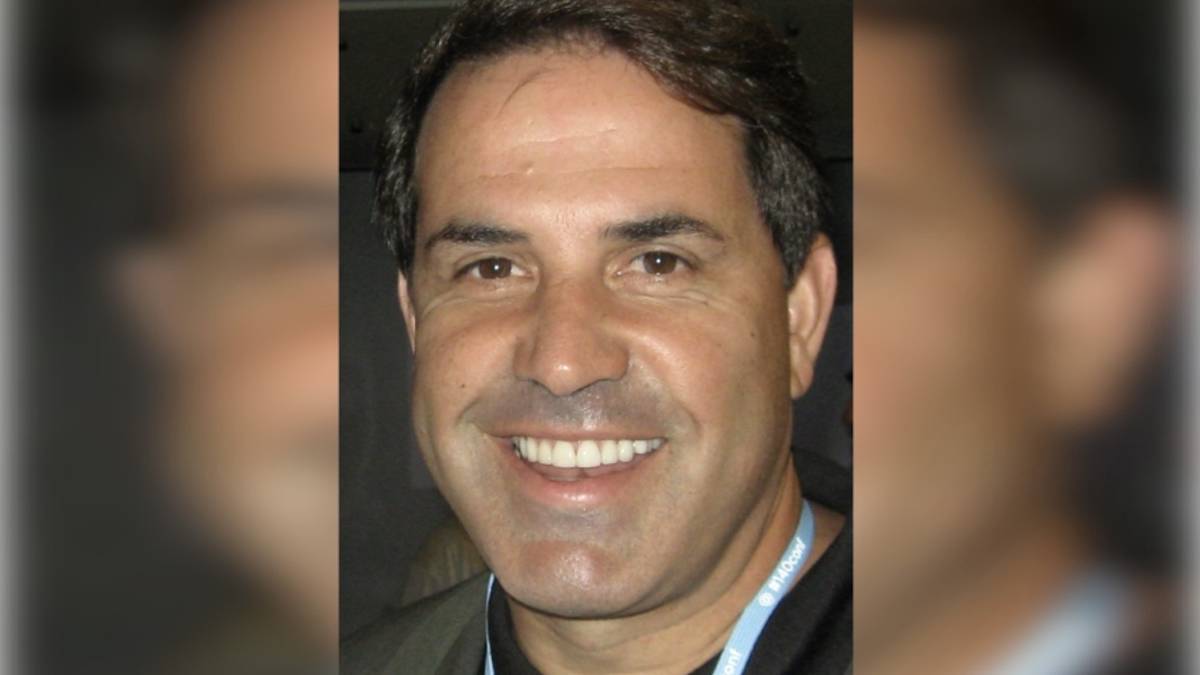 Американский журналист Санчес будет вести свою программу на российском канале