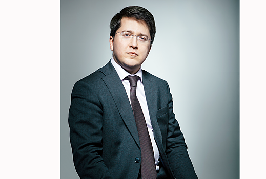 «Блогер — это профессия, которая позволяет зарабатывать до 300 тысяч рублей»