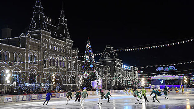 Ансамбль Росгвардии снимет на ГУМ-катке клип на песню "Last Christmas"