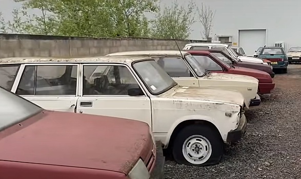 Автоблогер показал заброшеный автосалон Lada во Франции