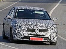 В Сети появились фото нового пятидверного Peugeot 308