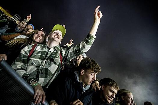 Рок-группа «Кис-кис» отменила все концерты в России