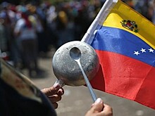 Мадуро решил провести референдум 30 июля