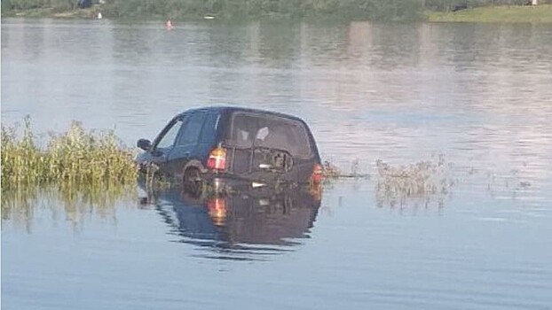 Житель Котельнича на спор хотел проехать вдоль береговой линии Вятки