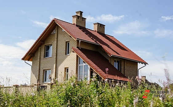 Мэру Новоуральска грозит новый скандал из-за коттеджей