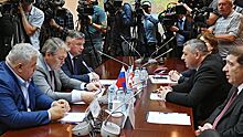 Грузинские депутаты призвали Россию помочь в диалоге с абхазами и осетинами